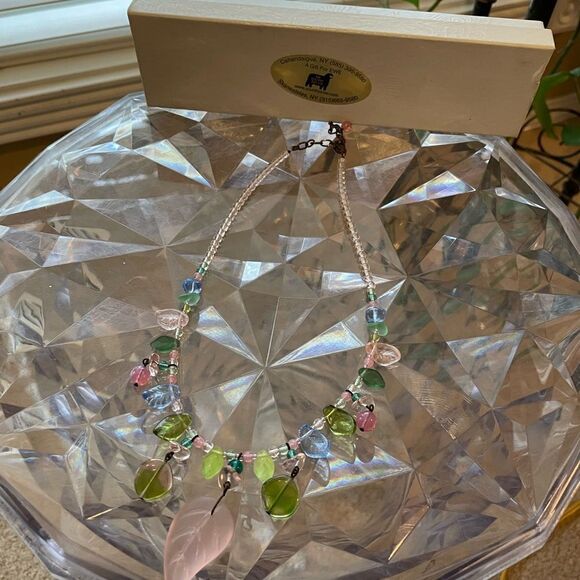 The Country Ewe LTD Glass Beaded Flower Necklace from New York - Picture 3 of 15